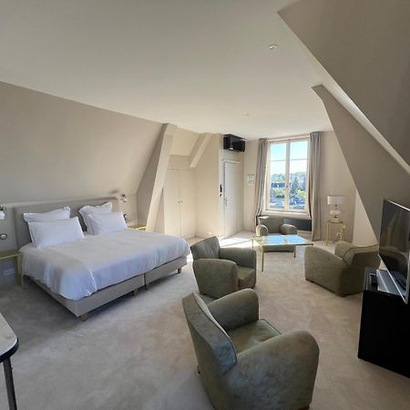 Logis Hotel La Maison A Pan De Bois Vierzon Esterno foto