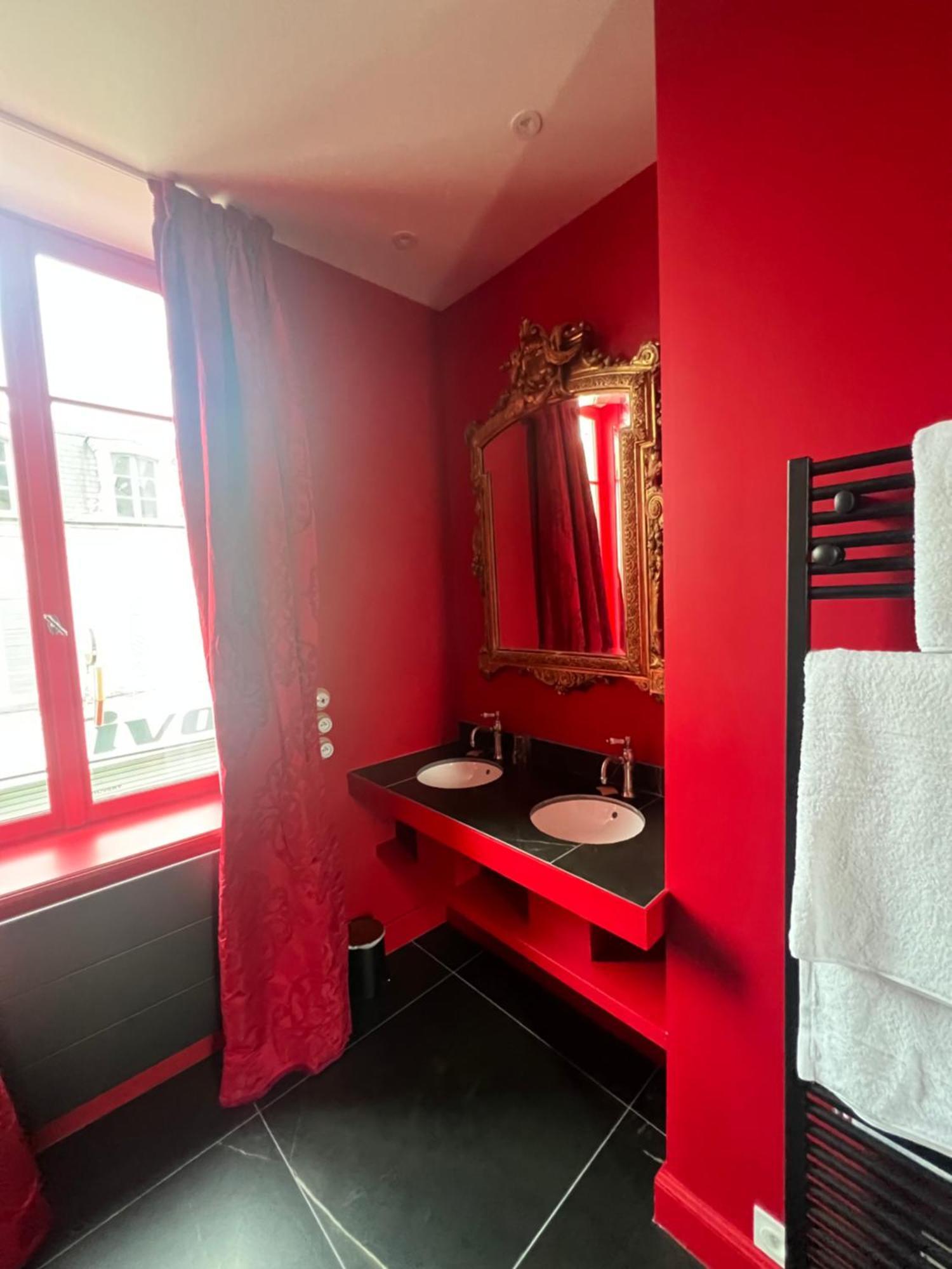 Logis Hotel La Maison A Pan De Bois Vierzon Esterno foto